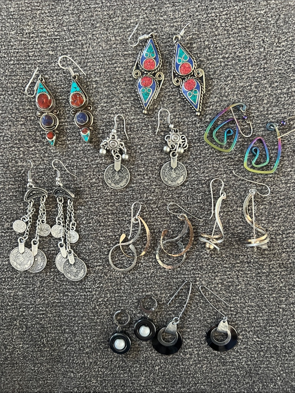Jewelry Lot of 9 pairs of Costume Fashion Earrings